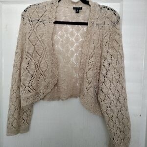 Torrid 1/2 Champagne Beige Knit Lightweight Cropped Cardigan Sweater/ Shrug